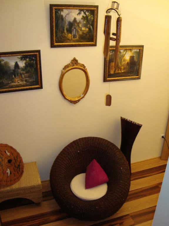 Hotel Trivia Antique Σόφια Εξωτερικό φωτογραφία